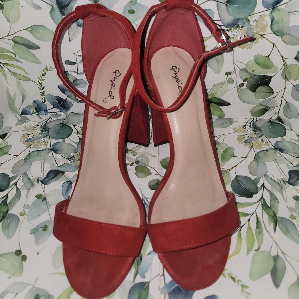 Qupid Women’s  Block Sandal Heel